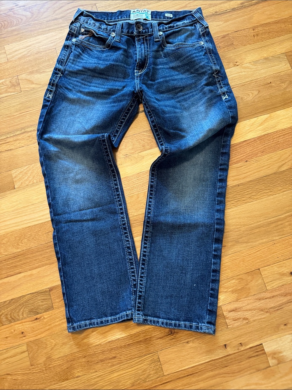 Ariat Men's Relaxed Dark Blue Washed Jeans
